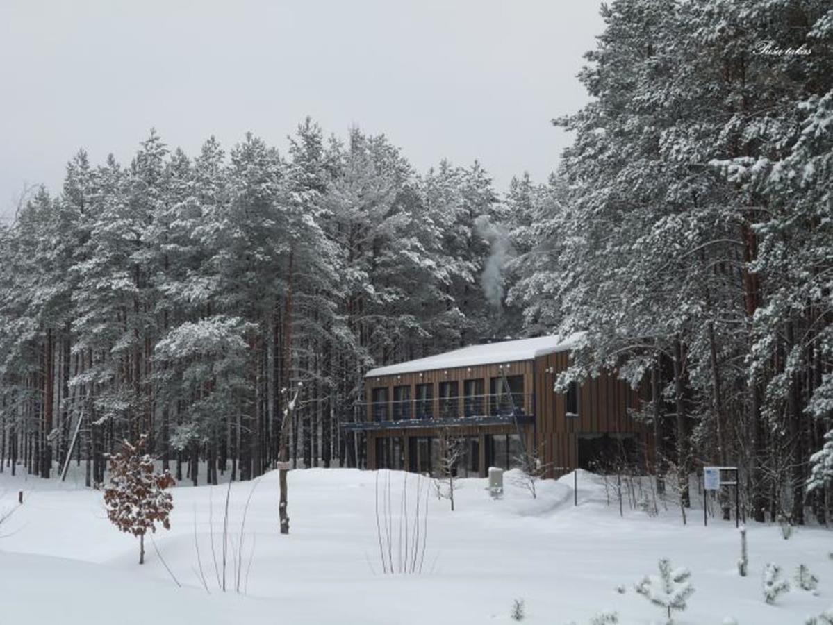 Pusu Takas Hotel Andrioniskis ภายนอก รูปภาพ
